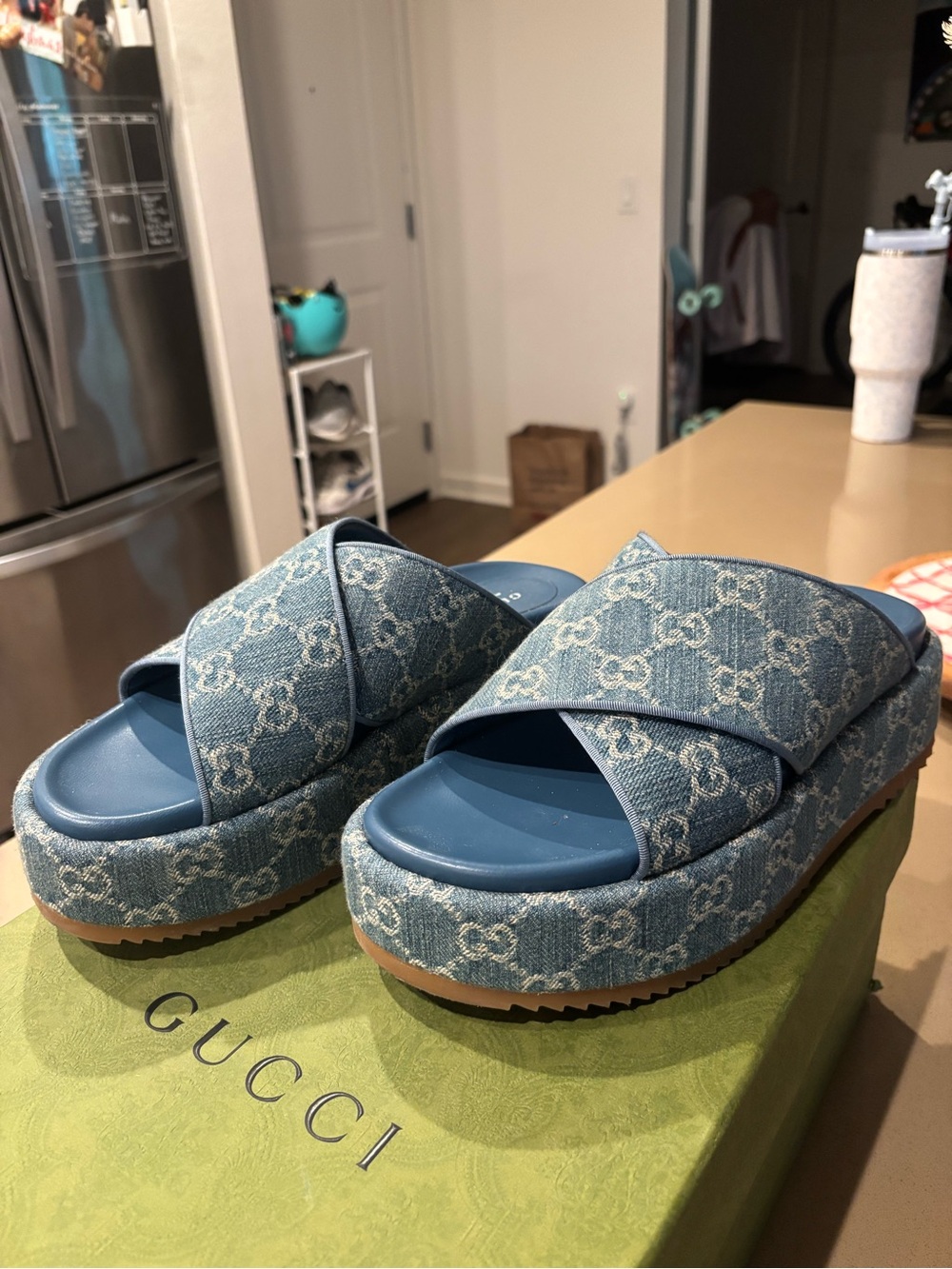 GUCCI Light Blue Denim Cross-Strap Platform Mules (with box)🩵 - Picture 6 of 8